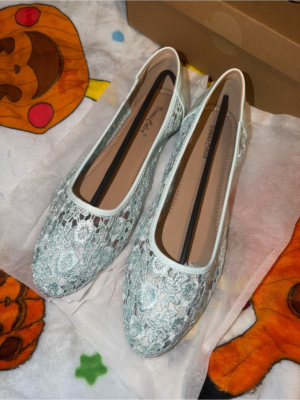 Amazon Lace Floral Ballet Flats in Mint Green - Women's Slip-On Loafers - Picture 1 of 1